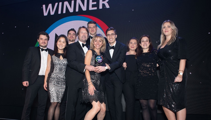 (L-R) Landsec team, presenter Paul Toyne, sustainability
development expert and compere Michaela Strachan